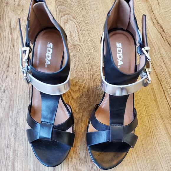 Soda EUC platform espriadell faux leather 8.5 - Picture 5 of 9